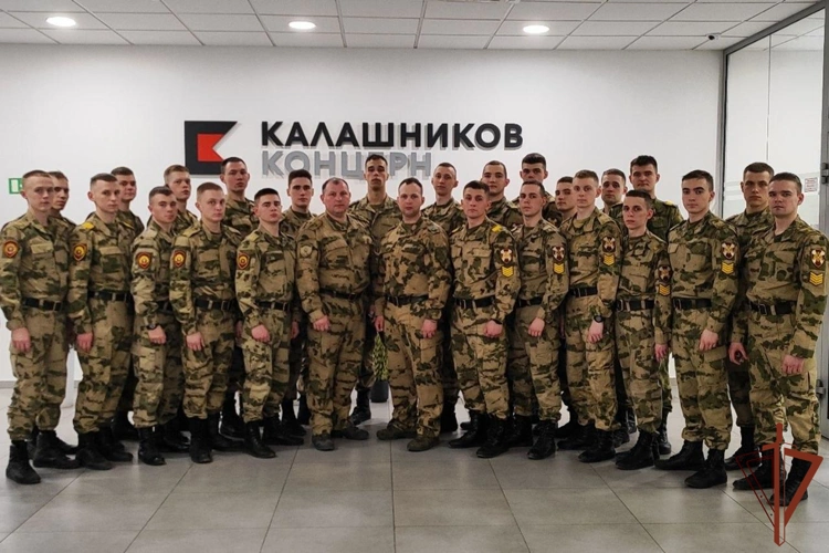Курсанты Пермского военного института Росгвардии приступили к практике на предприятии концерна «Калашников» в Удмуртии