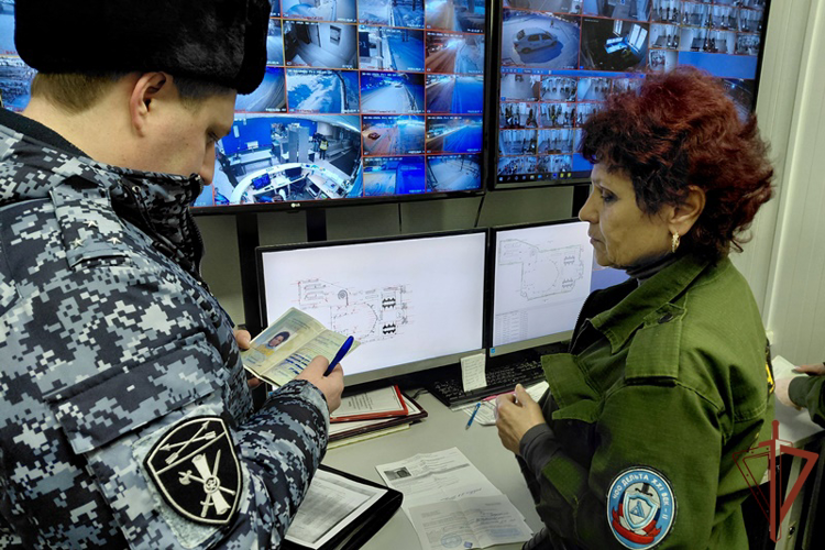 Росгвардия в Красноярске обеспечила безопасность международного турнира по борьбе