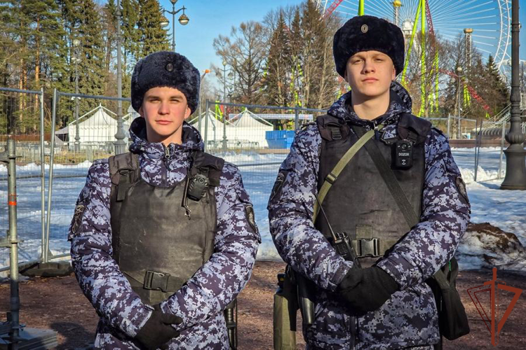 Безопасность матча Кубка России по футболу обеспечили росгвардейцы в Санкт-Петербурге