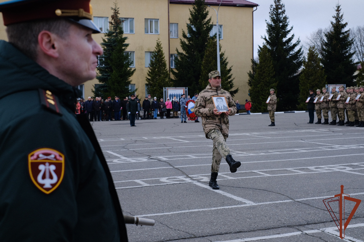 В подмосковной бригаде оперативного назначения Центрального округа Росгвардии состоялся день памяти