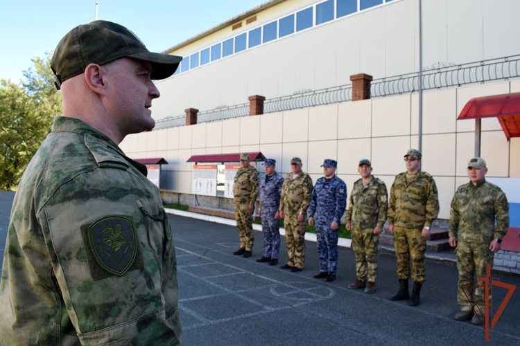 Во Владивостоке состоялся учебно-методический сбор представителей службы артиллерийского вооружения Восточного округа Росгвардии