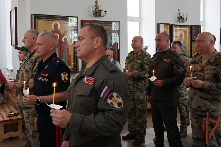 В День Крещения Руси и памяти святого равноапостольного великого князя Владимира, небесного покровителя Росгвардии, в Центральной России состоялись духовно-просветительские мероприятия