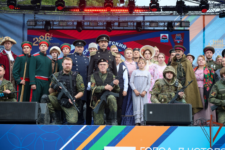 Росгвардия обеспечила безопасность на праздновании Дней города в Петропавловске-Камчатском и Уссурийске