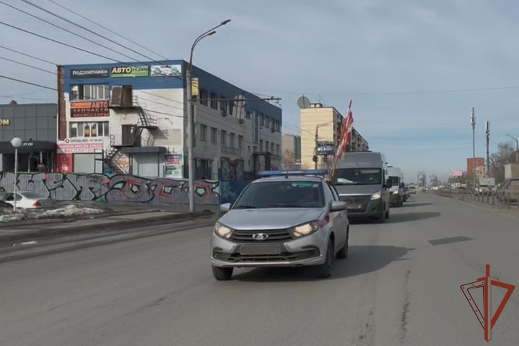 В Удмуртии стартовал автопробег Росгвардии, приуроченный к юбилею ведомства (видео)
