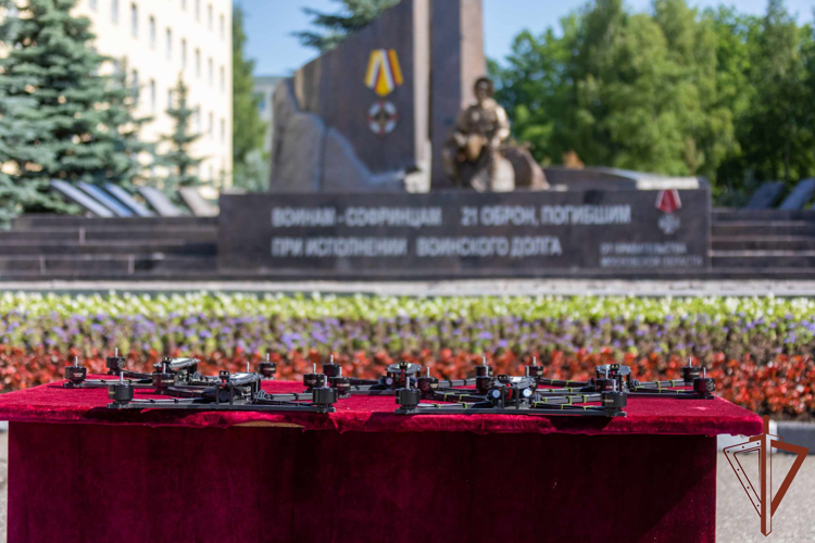 В Подмосковье прошла встреча военнослужащих Росгвардии с депутатом Государственной Думы Российской Федерации Марией Бутиной (видео)