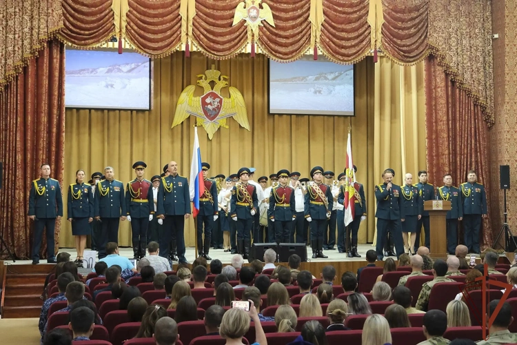 Военный госпиталь Сибирского ордена Жукова округа Росгвардии отметил 30-летний юбилей