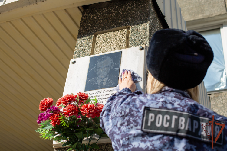 Росгвардейцы приняли участие в праздничных духовно-патриотических мероприятиях на Урале