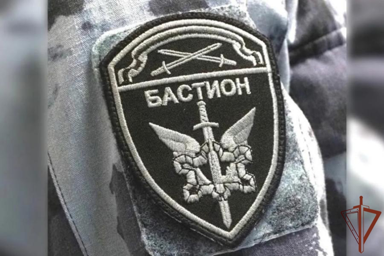 В Петербурге при содействии спецназа Росгвардии прошло мероприятие по контролю за оборотом наркотиков на фестивале электронной музыки
