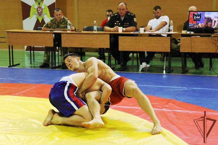 Чемпионат Приволжского ордена Жукова округа Росгвардии по комплексному единоборству среди мужчин состоялся в Нижнем Новгороде (видео)