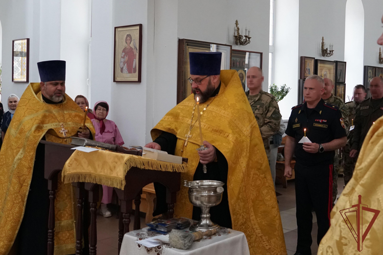 В День Крещения Руси и памяти святого равноапостольного великого князя Владимира, небесного покровителя Росгвардии, в Центральной России состоялись духовно-просветительские мероприятия