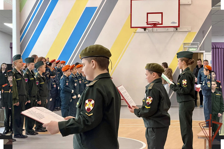 На Дальнем Востоке состоялись патриотические мероприятия с подшефными классами Росгвардии
