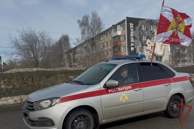 В Удмуртии стартовал автопробег Росгвардии, приуроченный к юбилею ведомства (видео)