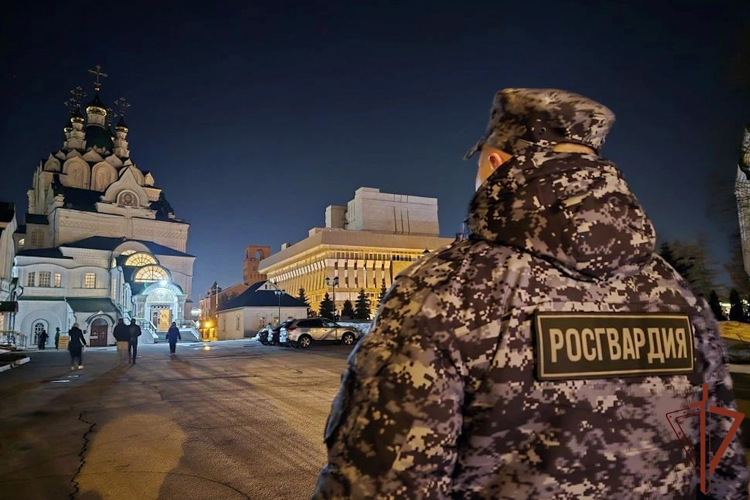 В Приволжье росгвардейцы обеспечили безопасность празднования Пасхи (видео)