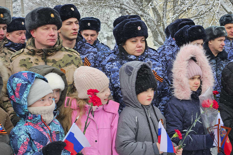Представители Росгвардии приняли участие в торжественных мероприятиях в честь 83-й годовщины освобождения Ставрополя
