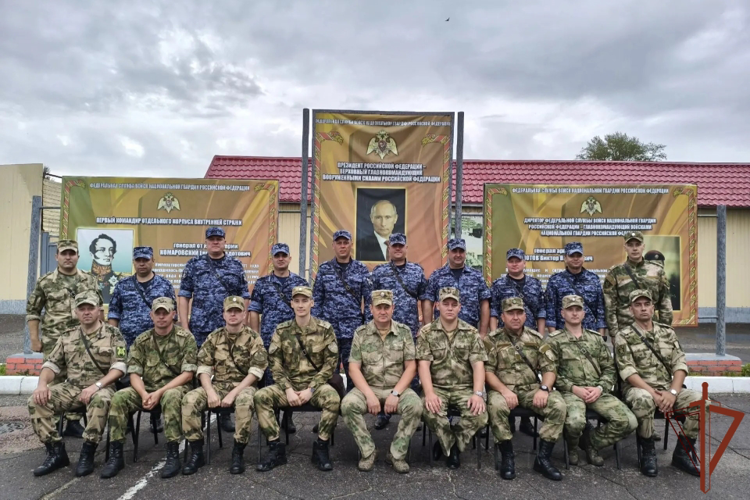 Учебно-методический сбор с начальниками автомобильных, бронетанковых служб Сибирского округа Росгвардии завершился в Омске