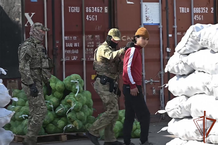 При содействии спецназа Росгвардии в Омской области проведены рейды по выявлению нарушений миграционного законодательства