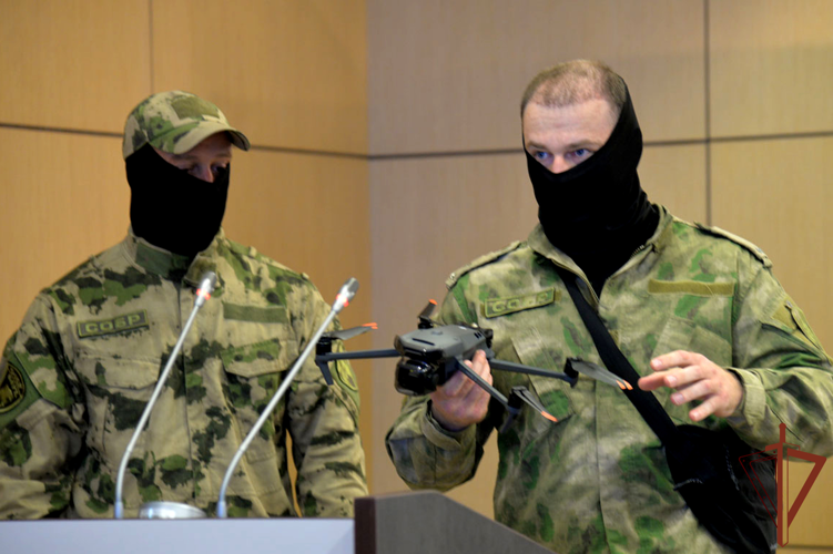 Спецназ Росгвардии провел практическое занятие для сотрудников прокуратуры арктического региона