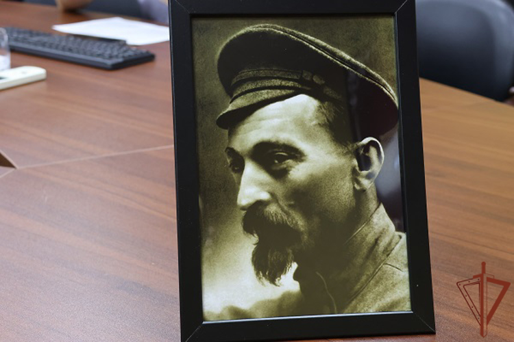 В Курске при участии Росгвардии обсудили историческое наследие Ф.Э. Дзержинского