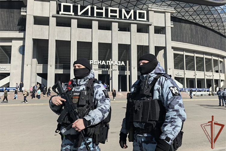 Правопорядок на футбольных матчах Российской Премьер-лиги в Москве обеспечен при содействии Росгвардии (видео)