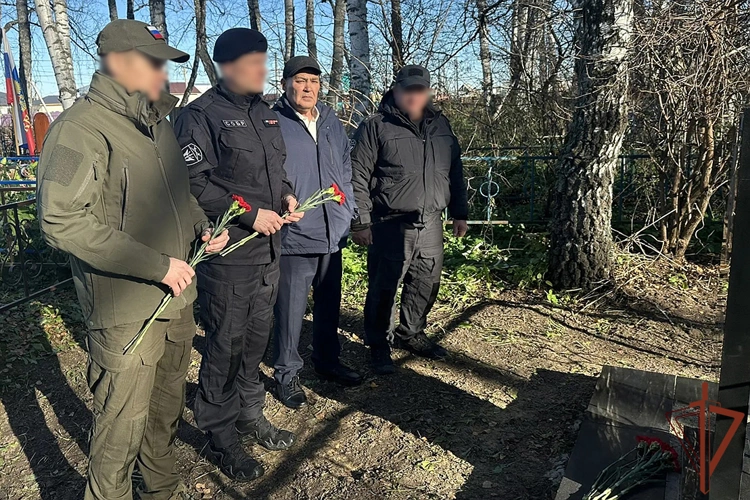 Память Героя России сотрудника СОБР Тимура Мухутдинова почтили в Тюменской области