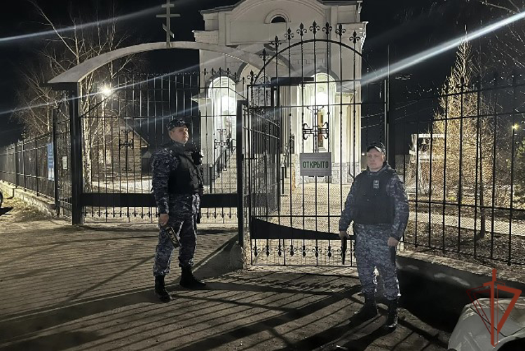 Росгвардия обеспечила безопасность празднования Пасхи в Сибирском федеральном округе