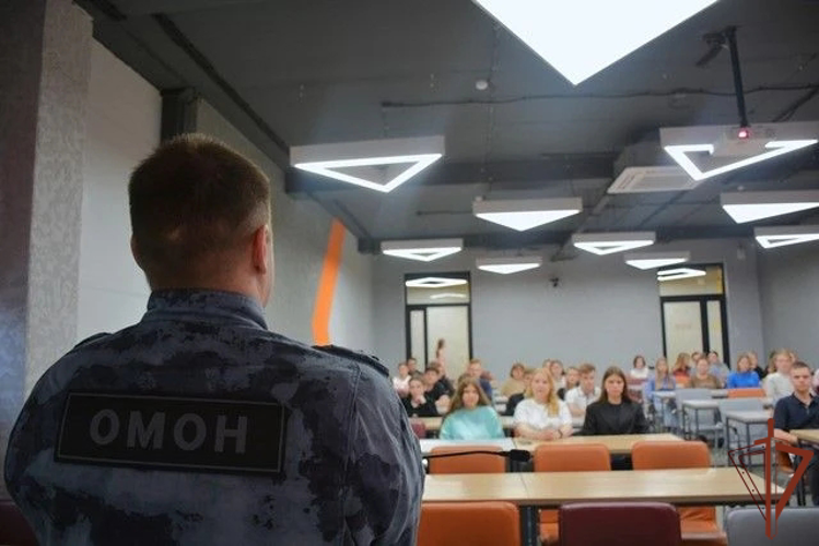 В Сибирском федеральном округе прошли мероприятия к 10-летию Росгвардии