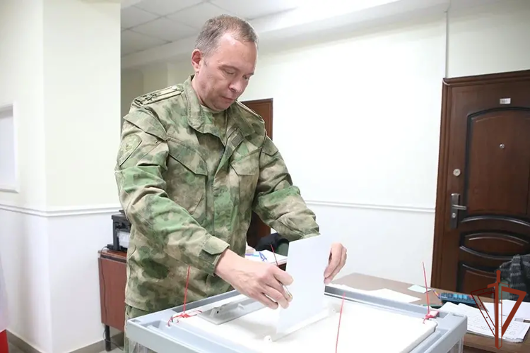 Представители командования Северо-Кавказским округом Росгвардии приняли  участие в Едином дне голосования
