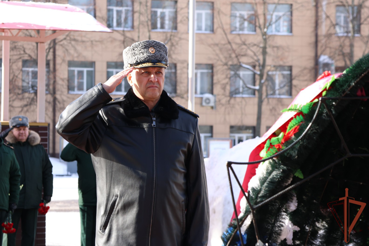 В Центральном округе Росгвардии состоялись мероприятия, посвященные Дню защитника Отечества