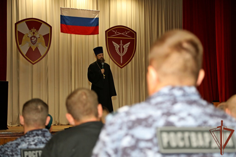 В Уральском округе ансамбль песни и пляски Росгвардии представил новую концертную программу