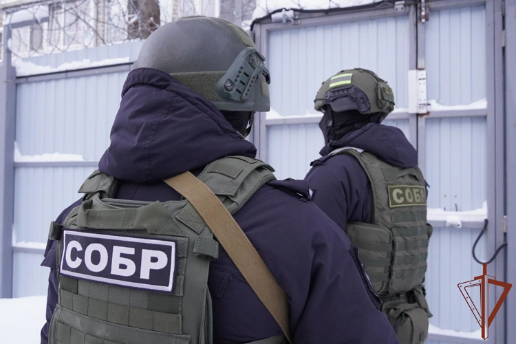 В Саратовской области при силовой поддержке спецназа Росгвардии задержаны подозреваемые в  хулиганстве с применением насилия