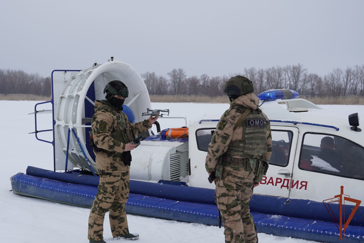 В Саратовской области сотрудники спецназа Росгвардии принимают участие в межведомственных рейдах по борьбе с браконьерством (видео)