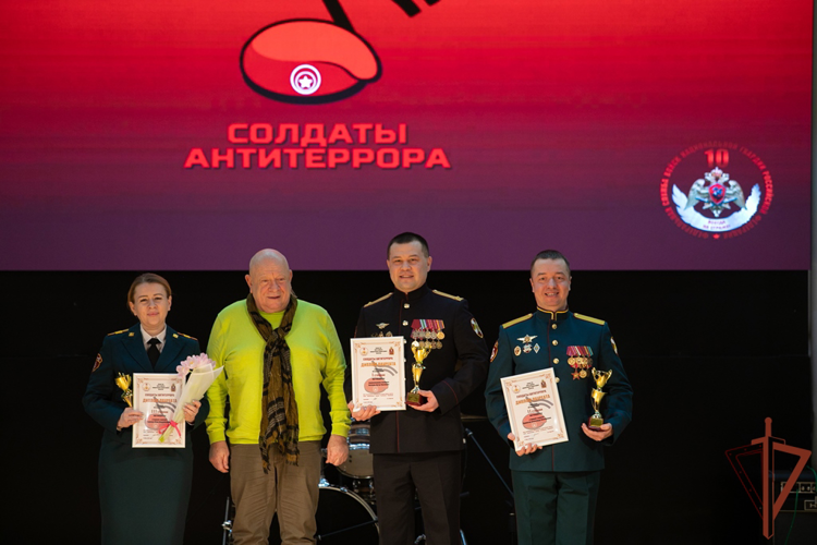 В Нижнем Новгороде определены победители окружного этапа конкурса «Солдаты антитеррора» (видео)