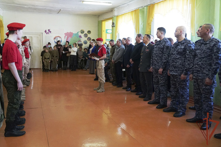 В Восточном округе Росгвардии прошли мероприятия по патриотическому воспитанию молодежи