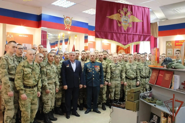 В Приволжье ветеран Росгвардии рассказал военнослужащим о катастрофе на Чернобыльской АЭС