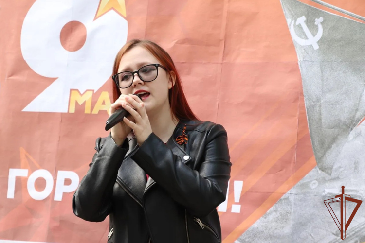 Ветерана Великой Отечественной войны чествовали росгвардейцы на Урале