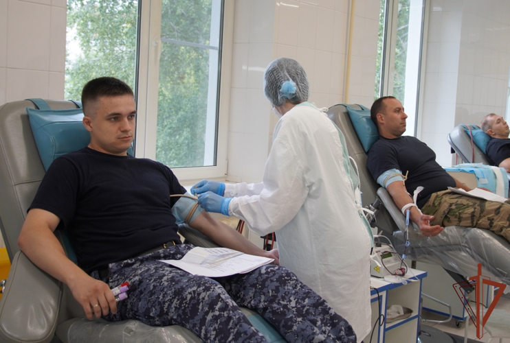 В Чувашии росгвардейцы пополнили банк донорской крови (видео)