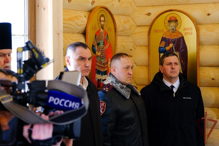 В Йошкар-Оле на территории Управления Росгвардии по Республике Марий Эл освятили новую часовню в честь князя Владимира (видео)