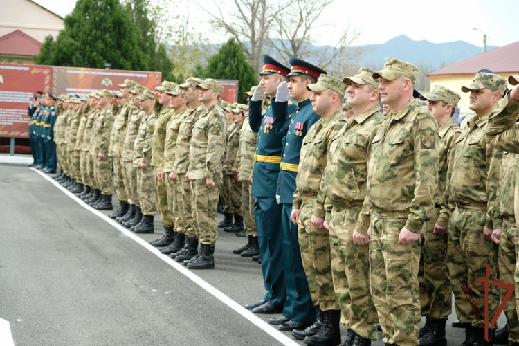 Махачкалинское соединение Росгвардии отметило 30-ю годовщину образования