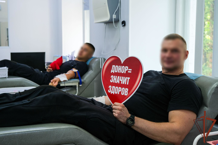 В Марий Эл сотрудники Росгвардии присоединились к масштабной донорской акции (видео)
