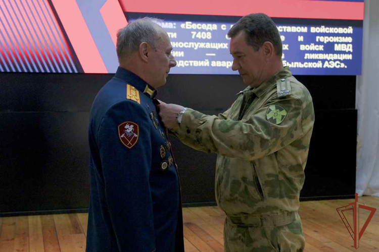 В Приволжском округе Росгвардии прошли памятные мероприятия, посвященные 40-летию катастрофы на Чернобыльской АЭС