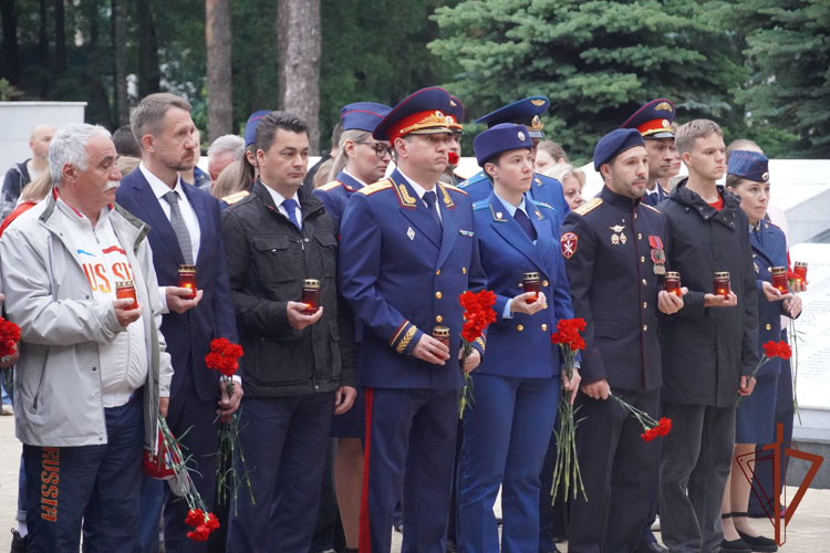 В регионах Центральной России прошли мероприятия ко Дню памяти и скорби