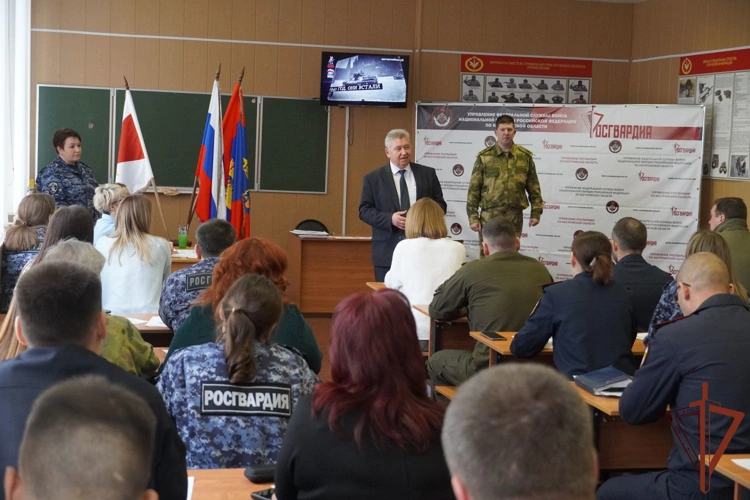 «Диктант Победы» написали росгвардейцы в Центральной России (видео)