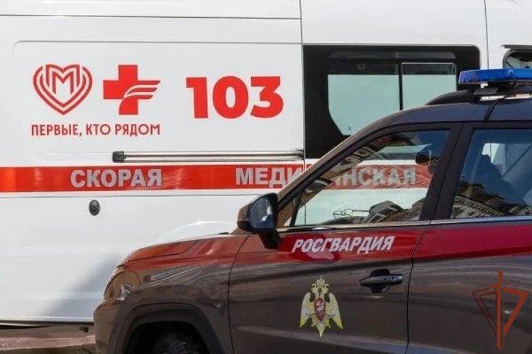 Росгвардейцы задержали курьера с мефедроном на востоке Москвы (видео)