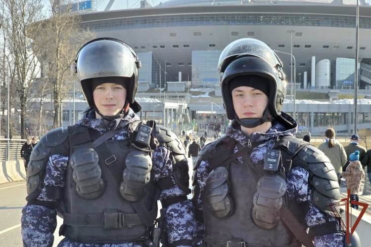 Росгвардейцы обеспечили безопасность футбольных матчей на северо-западе страны