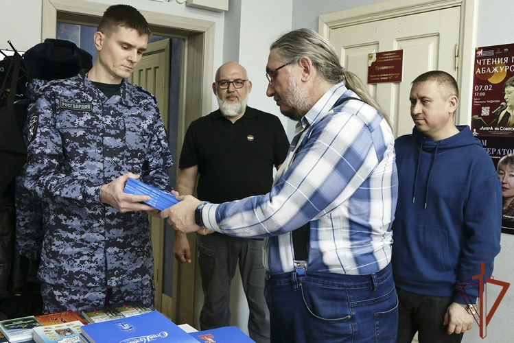 Росгвардия передаст в новые субъекты Российской Федерации произведения кузбасских авторов