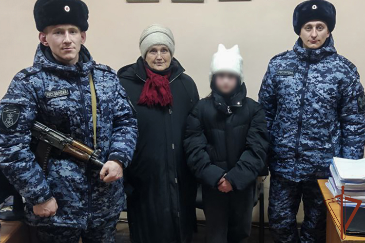 Экипаж Росгвардии оперативно разыскал потерявшегося ребёнка в Кузбассе