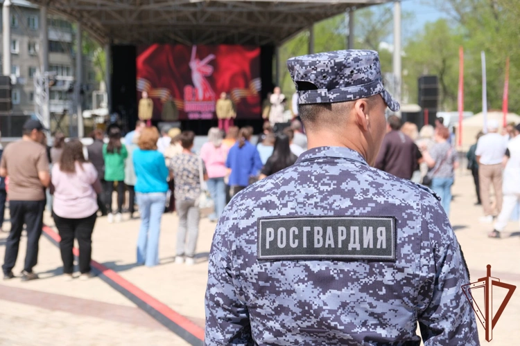 В регионах Сибири Росгвардия обеспечила безопасность празднования Дня Победы