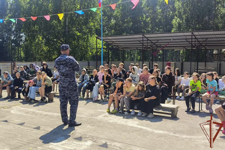 В Сибири продолжаются мероприятия всероссийской ведомственной акции «Каникулы с Росгвардией»