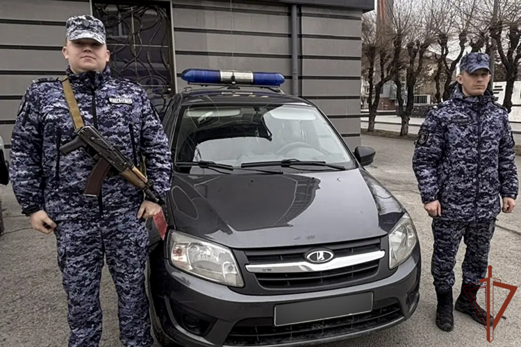 Росгвардейцы в Кузбассе разыскали пропавшего пенсионера, не сумевшего самостоятельно вернуться домой