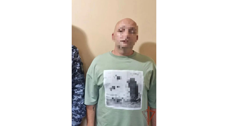 В Санкт-Петербурге наряд Росгвардии задержал правонарушителя, угрожавшего подростку травматическим пистолетом